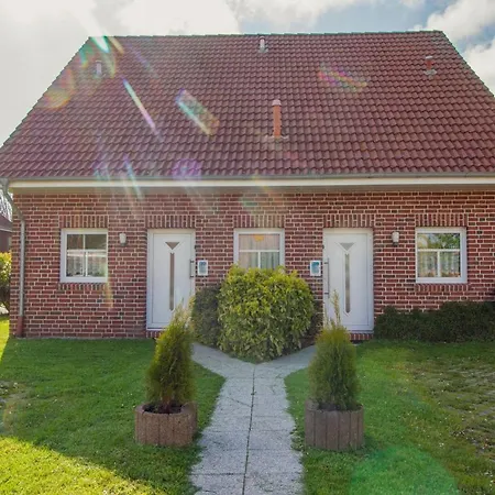 Haus Leuchtturm - Ebbe Krummhörn